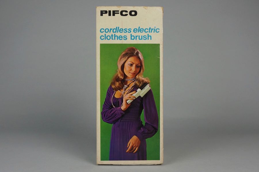 Clothes brush - Pifco 2